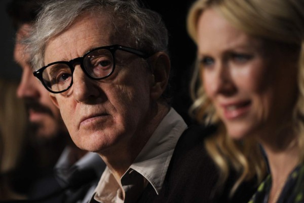 Actores le dan la espalda a Woody Allen