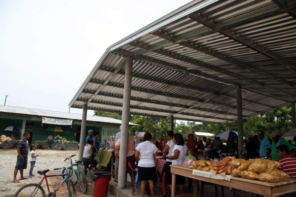 Habitantes de La Unión ya tienen su mercado propio