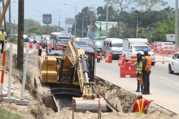 Trabajos de Siglo 21 avanzan en el bulevar del norte