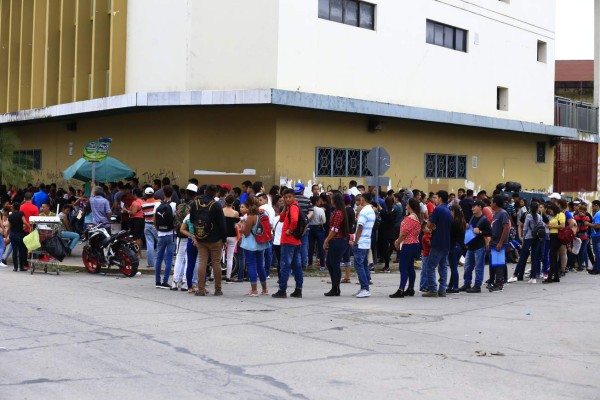 Amplían horario para la emisión de antecedentes penales