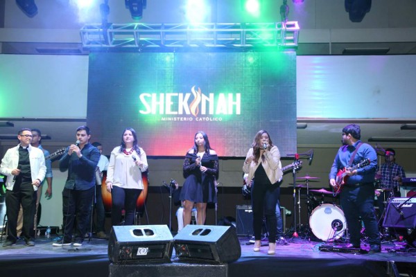 Lanzamiento del disco 'Yo creo' de Shekina