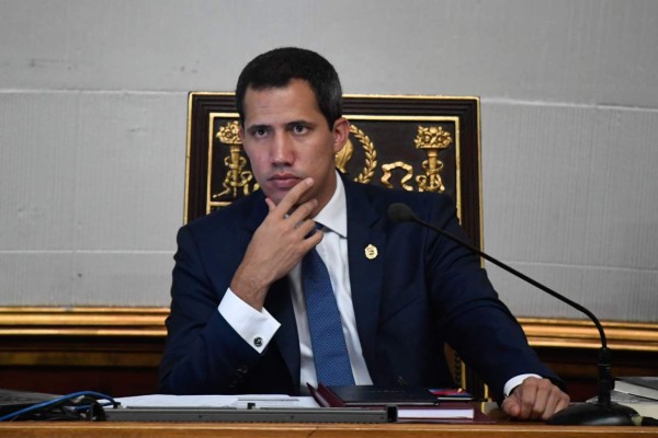 Ministerio Público venezolano anuncia investigación contra Juan Guaidó