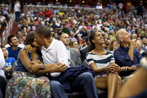 Las espontáneas y sorprendentes fotos de Barack Obama