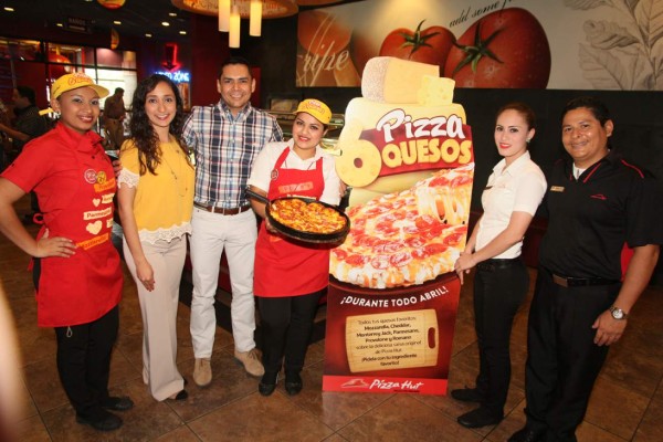 Pizza Hut presenta la Pizza Seis Quesos, la especialidad del mes de abril
