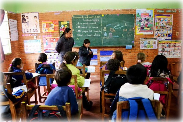 Empresas aportan para mejorar la educación en Honduras