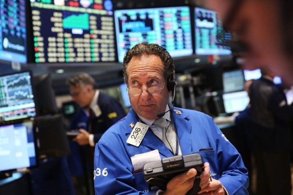 Wall Street cierra con claras subidas y el Dow Jones avanza