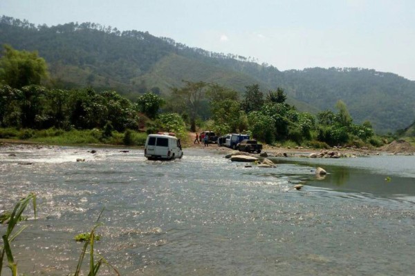 Encuentran cadáver flotando en el río Chamelecón