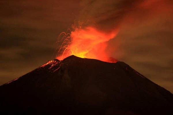 Terremoto en México 'despertó' el volcán Popocatépetl
