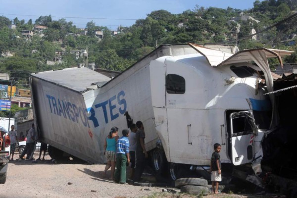 Video: Así fue el fatal accidente de rastra en Tegucigalpa