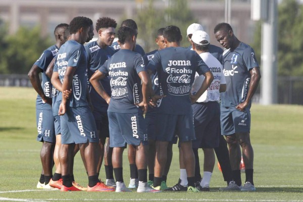 Honduras afinó últimos detalles para el debut contra EUA