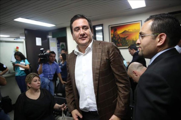 Exsecretario presidencial de Guatemala a prisión por corrupción