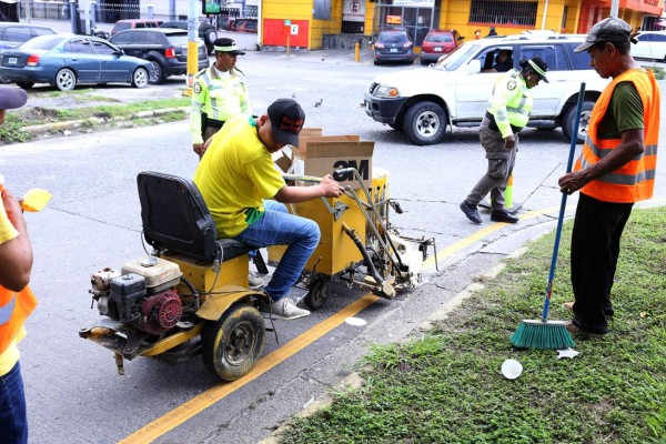 Unos 50,000 metros lineales de calle han señalizado como iniciativa vial