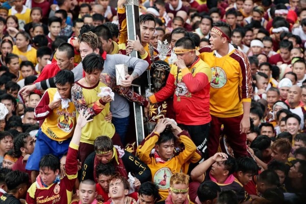 El Nazareno Negro, la procesión masiva del Cristo de los pobres