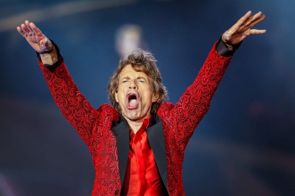 Mick Jagger se recupera de una exitosa operación del corazón