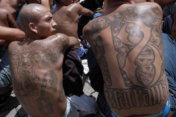 Detienen a unos 200 pandilleros de la MS13 y Barrio 18 en El Salvador  