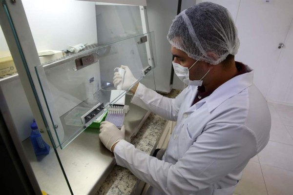Detectan primer caso de zika transmitido por vía sexual en Francia
