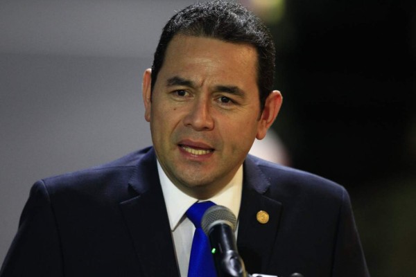 Guatemala: Piden quitar inmunidad a Morales para investigarlo