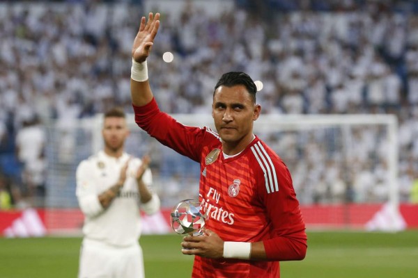 Keylor Navas renueva con el Real Madrid por una temporada más