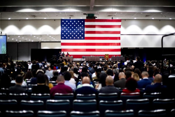 Estados Unidos prevé cambios en su examen de ciudadanía