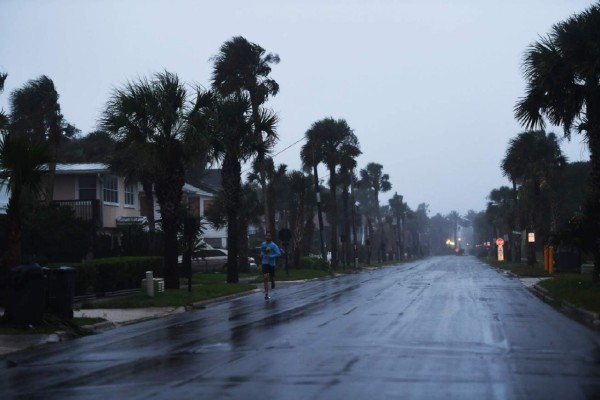 Obama declara estado de emergencia en Florida por Matthew