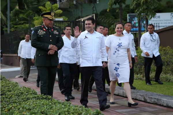 Desde muy temprano se iniciaron actos del 193 Aniversario de Independencia Patria