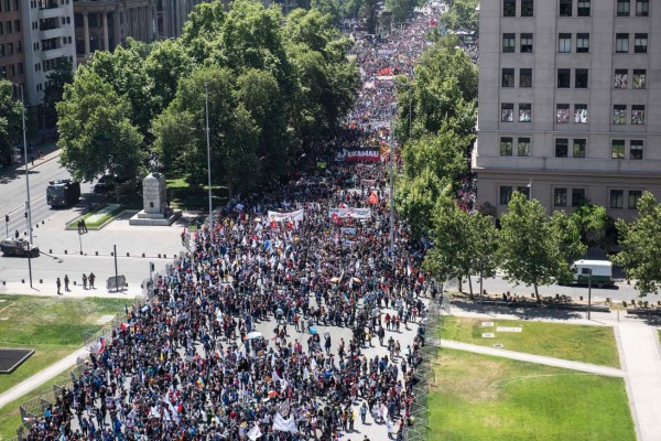 Chile suma 13 días de protestas con saldo trágico de 23 muertos