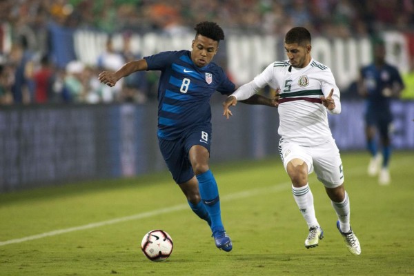 Estados Unidos se baja a México en el clásico de Concacaf