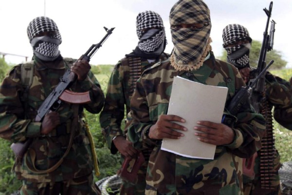 Dos filiales de Al Qaeda llaman a la unidad del yihadismo contra coalición internacional