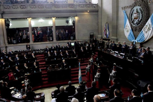 Congreso de Guatemala amplía estado de sitio por narcotráfico  