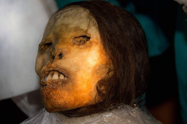 Juanita, la 'momia' inca congelada reluce intacta tras 20 años de su hallazgo