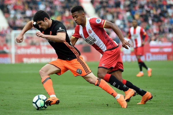 Girona sufre dura derrota ante Valencia con 'Choco' Lozano titular