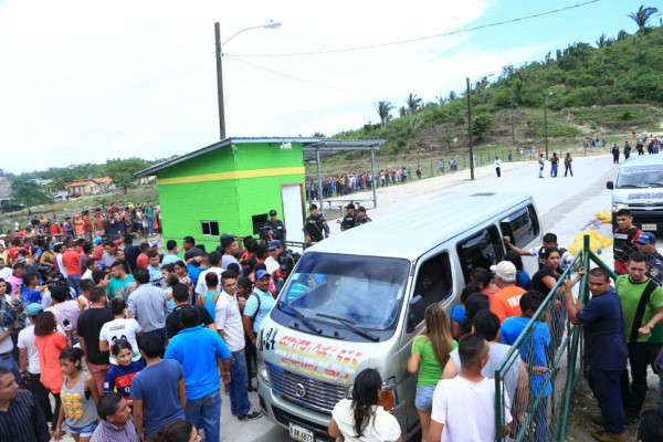 Ocho muertos en masacre en terminal de la López Arellano