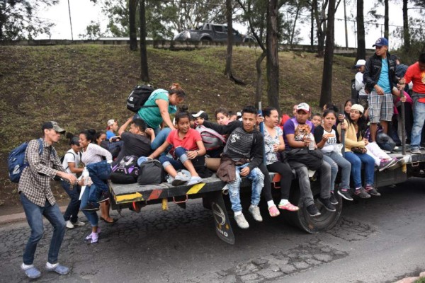 Trump agradece a México envío de policías  a la frontera