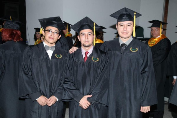 Graduación de la Universidad Tecnológica de Honduras