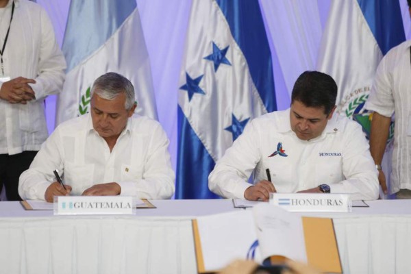 Honduras y Guatemala darán pasos para unión aduanera
