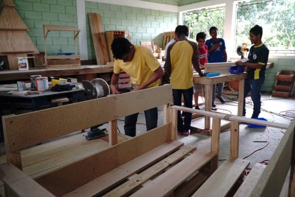 A correr por niños del hogar Amor y Vida