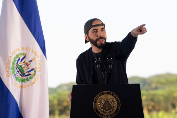 Nayib Bukele logra el poder absoluto en El Salvador