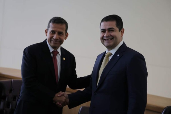 Honduras y Perú acuerdan suscribir TLC en noviembre