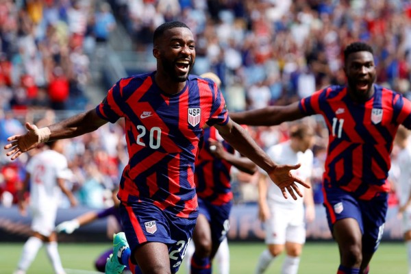 Copa Oro: Estados Unidos liquidó a Canadá en 20 segundos y se quedó con el Grupo B