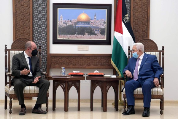Presidente palestino exige a EEUU que intervenga para frenar bombardeos israelíes