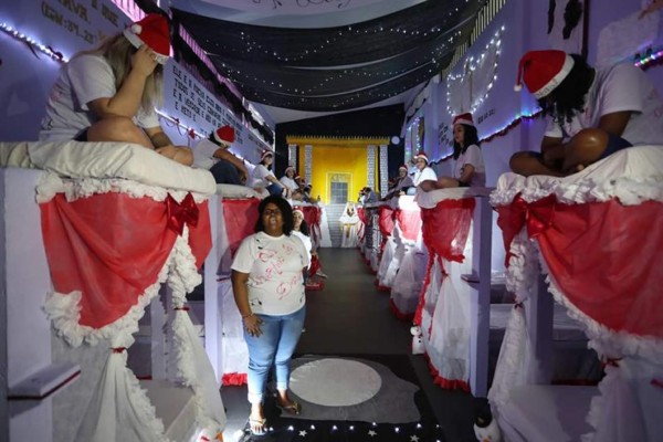 Presidiarias en Río disputan por tener la celda con la mejor decoración navideña