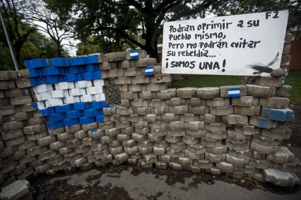 El Gobierno de Nicaragua quiere parar protestas con balas, dice líder campesina
