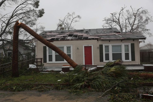 Unos 211 mil hondureños están en la ruta del monstruoso huracán Michael