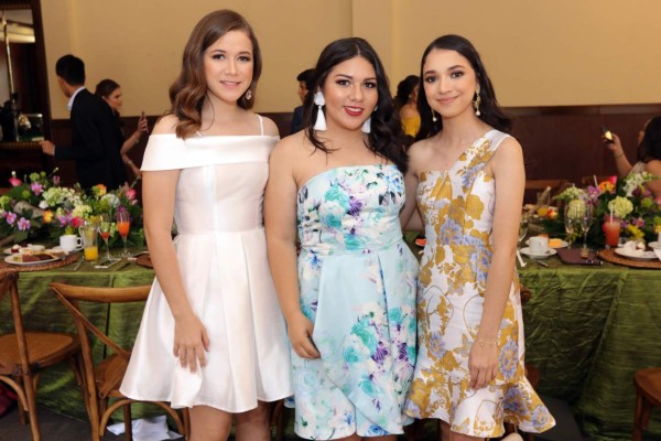 Senior breakfast de la Valle de Sula