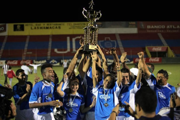 Hicieron reír a Enrique Centeno Reneau en el Ceiba Gol