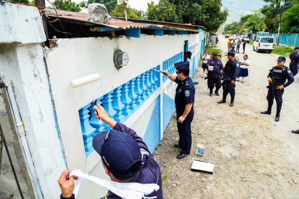 Policías se unen para cambiarle la cara a Chamelecón