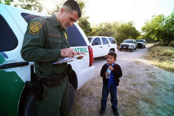 Desde 2014, México también separa a menores migrantes que van a EEUU