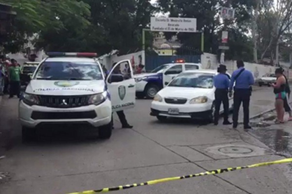 Frente a una escuela y cerca de una posta matan a taxista en la capital