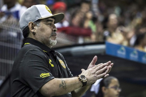 Maradona debuta a lo grande con Dorados en México