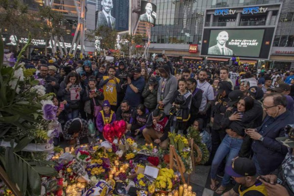 Los Ángeles llora la muerte de Kobe Bryant: 'Nunca habrá otro'